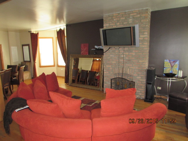718 E 44th St, Chicago, IL 60653 photo 6