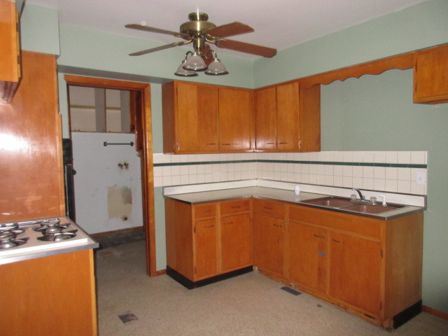 3140 Florence Ave, Steger, IL 60475 photo 5
