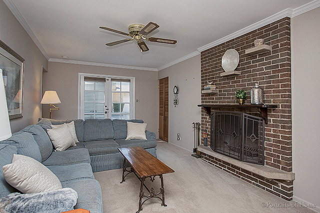 2009 Sheffield Ln, Wheaton, IL 60189 photo 4