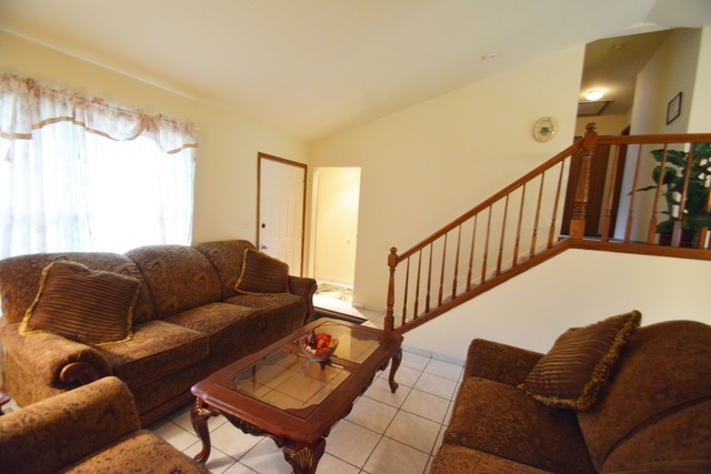 1345 Elder Dr, Aurora, IL 60506 photo 3