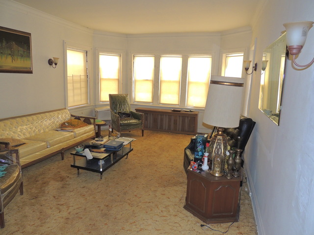 7930 S Champlain Ave, Chicago, IL 60619 photo 2