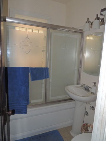 7930 S Champlain Ave, Chicago, IL 60619 photo 5