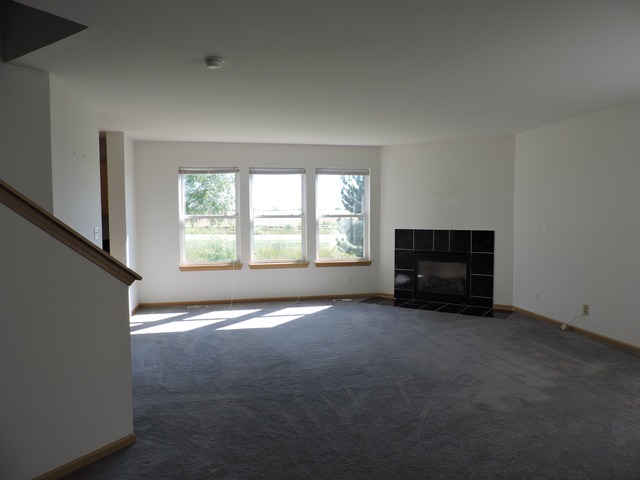 644 Settlement Dr, Maple Park, IL 60151 photo 8