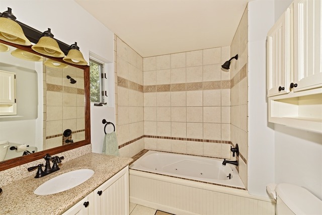 4231 Prairie Ave, Brookfield, IL 60513 photo 4