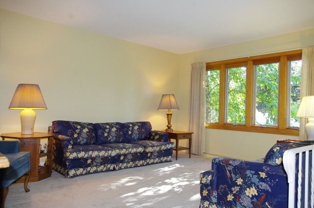 3302 Kingfisher Ln, Rolling Meadows, IL 60008 photo 2