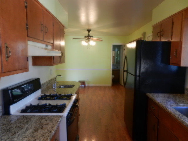 46 W418 Locust St, Elburn, IL 60119 photo 8