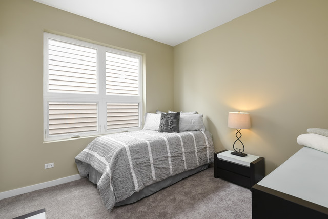 439 E 44th St, Chicago, IL 60653 photo 7