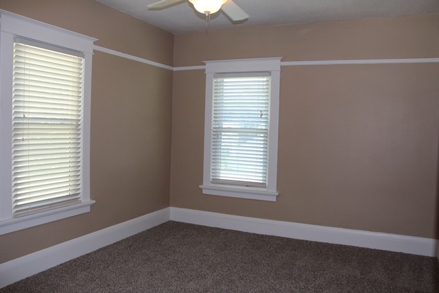 890 S Poplar Ave, Kankakee, IL 60901 photo 7