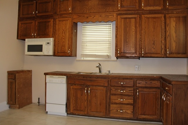890 S Poplar Ave, Kankakee, IL 60901 photo 6