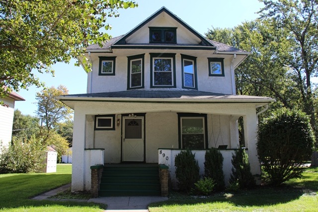 890 S Poplar Ave, Kankakee, IL 60901 photo 1