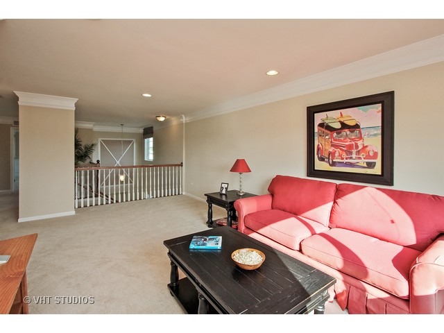 2011 Hillsboro Ln, Harvard, IL 60033 photo 18