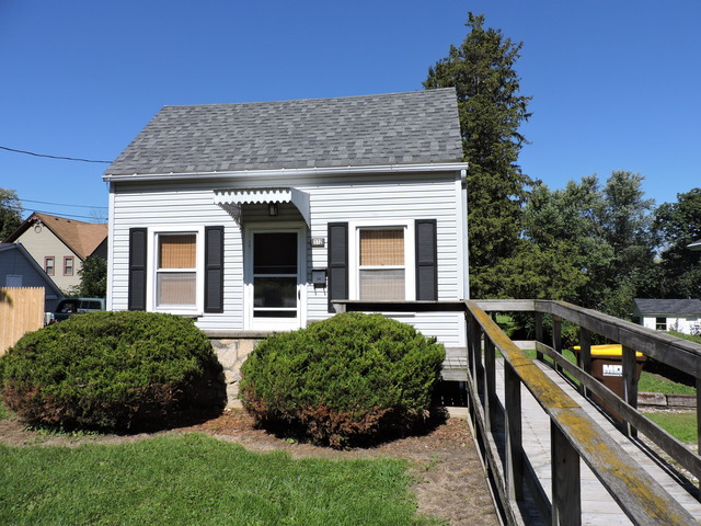 112 E Forest St, Marengo, IL 60152 photo 1