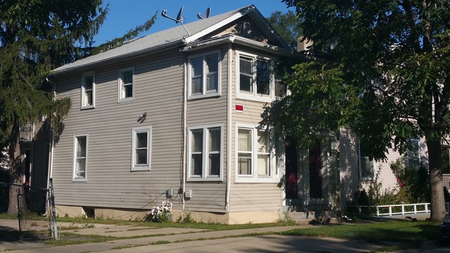 70 N State St, Aurora, IL 60505 photo 2