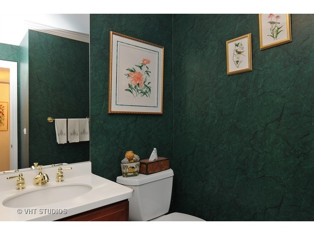 1262 W Deerpath Rd, Lake Forest, IL 60045 photo 10