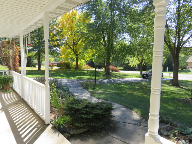40 W840 Bowes Bend Dr, Elgin, IL 60124 photo 3