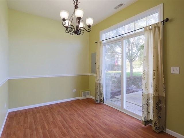 24345 Leski Ln, Plainfield, IL 60585 photo 8
