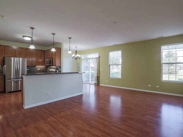 24345 Leski Ln, Plainfield, IL 60585 photo 4