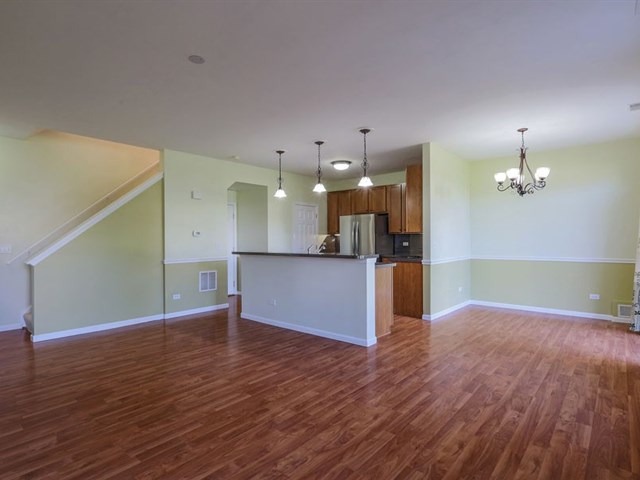 24345 Leski Ln, Plainfield, IL 60585 photo 5