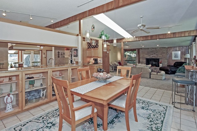 300 S Forest Ave, Itasca, IL 60143 photo 7