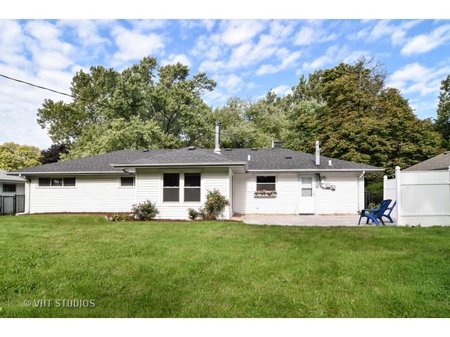 2001 N Washington St, Wheaton, IL 60187 photo 10
