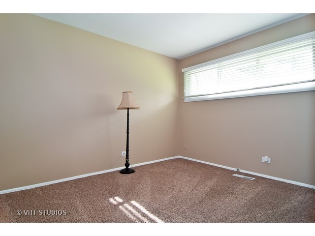 2001 N Washington St, Wheaton, IL 60187 photo 9