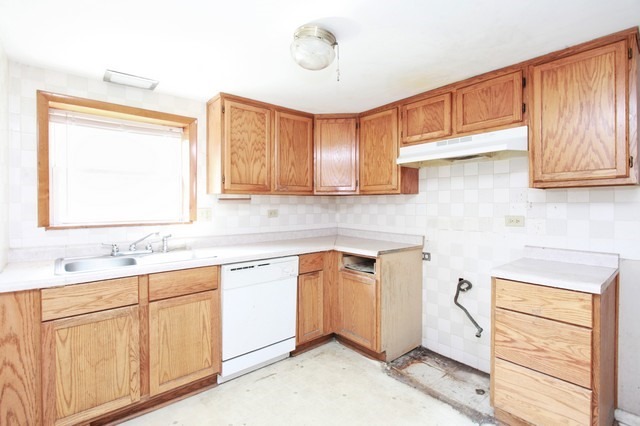 159 E 146th St, Riverdale, IL 60827 photo 3