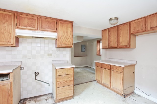 159 E 146th St, Riverdale, IL 60827 photo 5