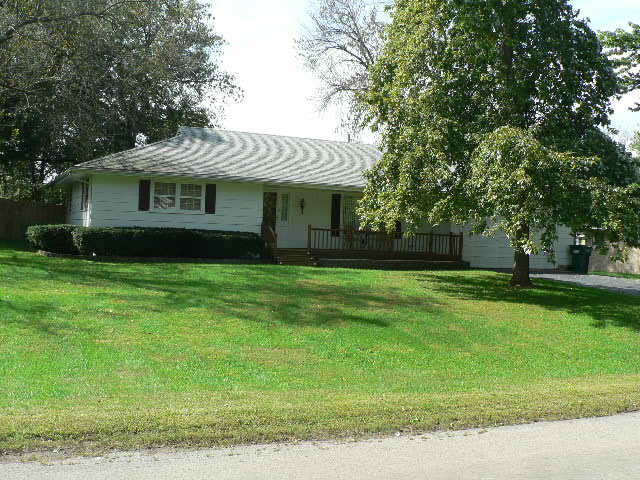 9 Durell Dr, Kankakee, IL 60901 photo 1