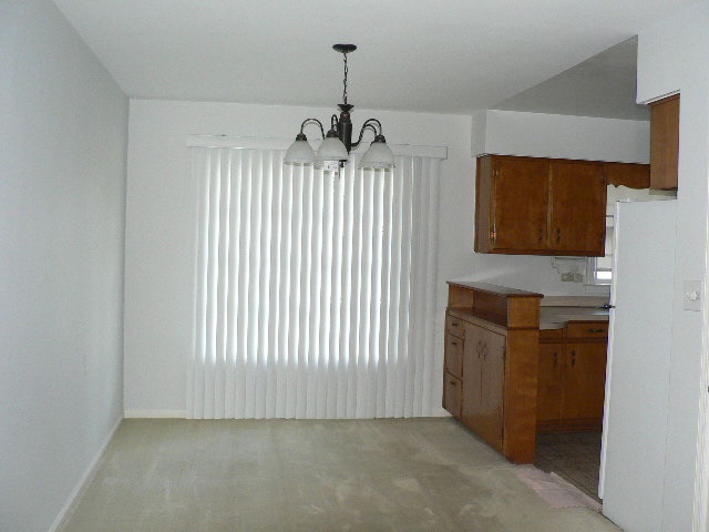 9 Durell Dr, Kankakee, IL 60901 photo 6