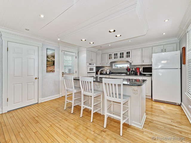 509 N Center St, Naperville, IL 60563 photo 10