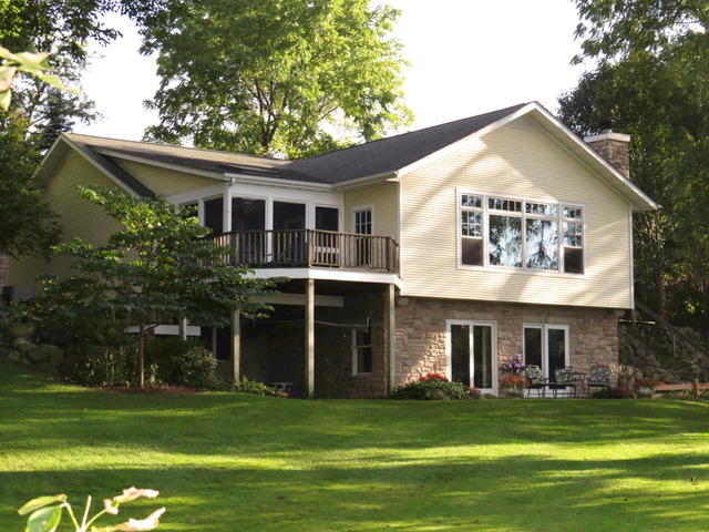 522 Bald Knob Rd, Mchenry, IL 60051 photo 1