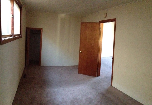 29 W 35th St, Steger, IL 60475 photo 9