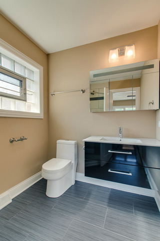 1716 E 92nd Pl, Chicago, IL 60617 photo 14