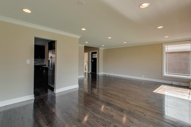 1716 E 92nd Pl, Chicago, IL 60617 photo 5