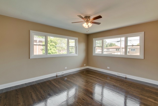 1716 E 92nd Pl, Chicago, IL 60617 photo 11