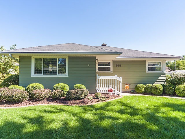 809 Hammerschmidt Ave, Lombard, IL 60148 photo 1