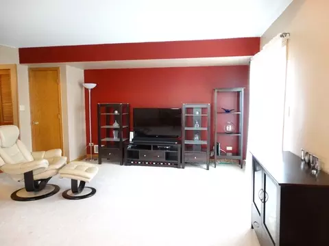 1402 Root St, Crest Hill, IL 60403 photo 4