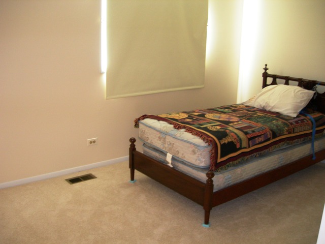 1092 Briarcliffe Blvd, Wheaton, IL 60189 photo 13