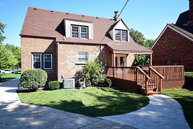625 Selborne Rd, Riverside, IL 60546 photo 19