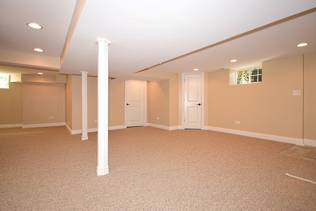 625 Selborne Rd, Riverside, IL 60546 photo 17