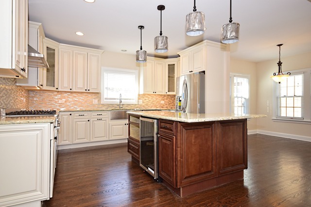 625 Selborne Rd, Riverside, IL 60546 photo 9