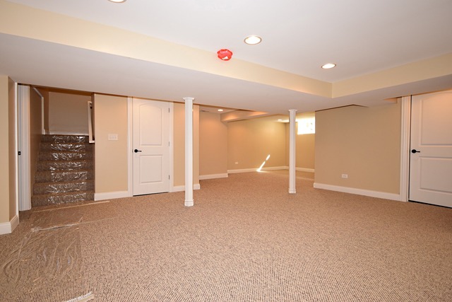 625 Selborne Rd, Riverside, IL 60546 photo 16