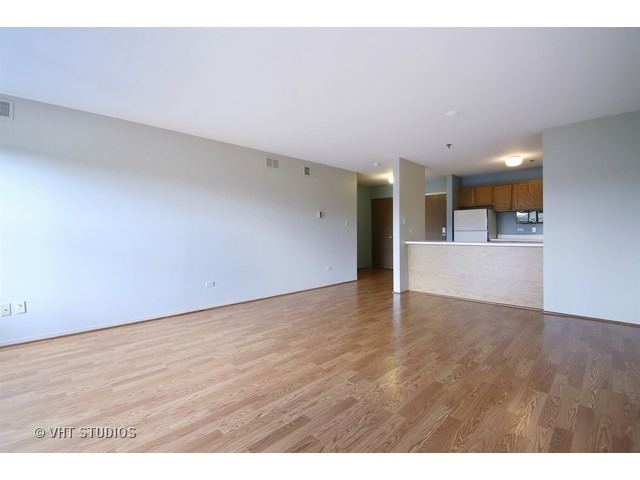 3265 Kirchoff Rd #326, Rolling Meadows, IL 60008 photo 3