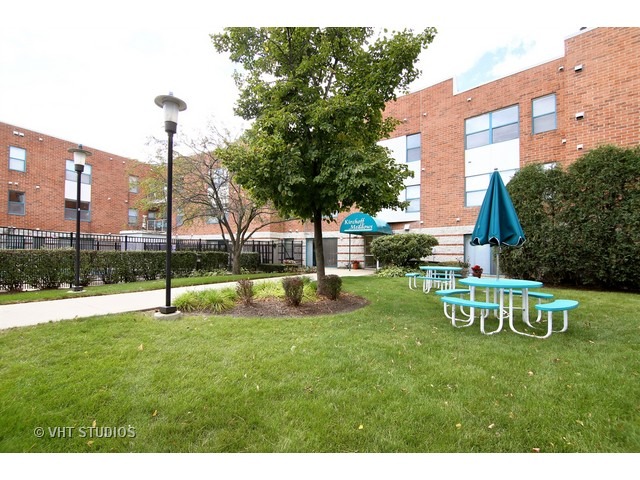 3265 Kirchoff Rd #326, Rolling Meadows, IL 60008 photo 1