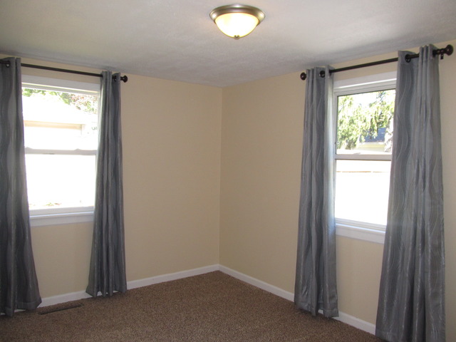 412 Ray May Dr, Joliet, IL 60433 photo 8