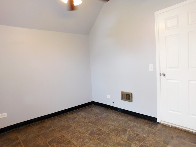 3823 S Wood St, Chicago, IL 60609 photo 8