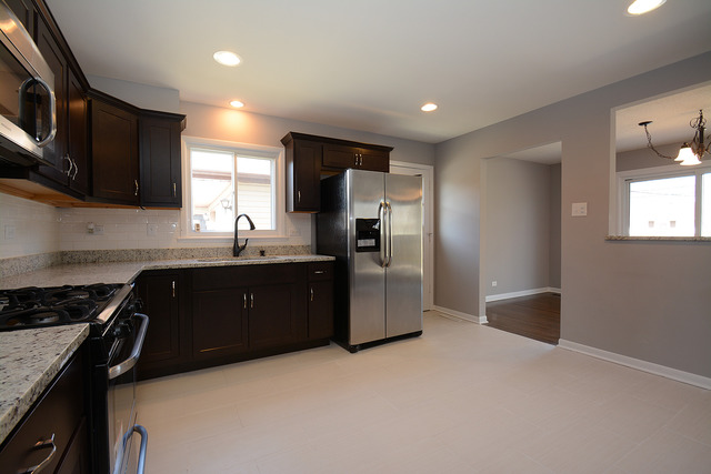 14817 Massasoit Ct, Oak Forest, IL 60452 photo 6