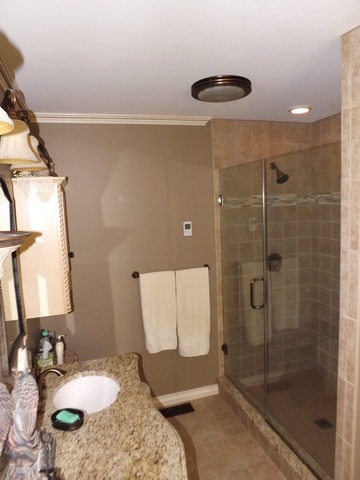 2013 Oak Forest Dr, Morris, IL 60450 photo 12