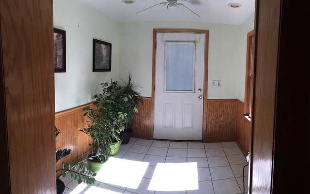 7722 Gail Ave, Darien, IL 60561 photo 2