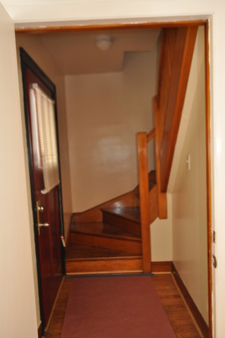 6615 S Artesian Ave, Chicago, IL 60629 photo 2